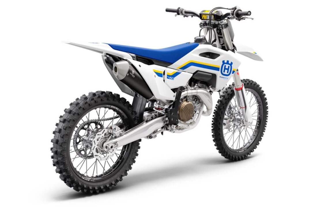 115883_FC 450 Heritage 2023