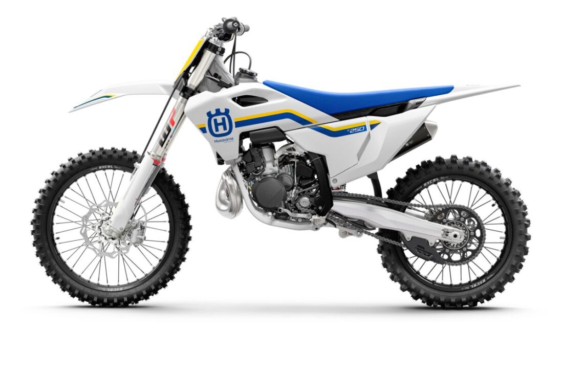 115890_TC 250 Heritage 2023