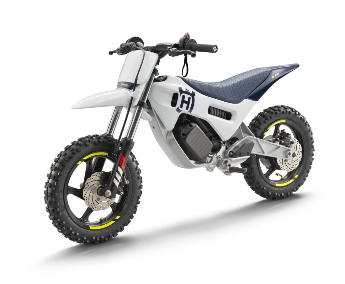 EE 3 | 2024