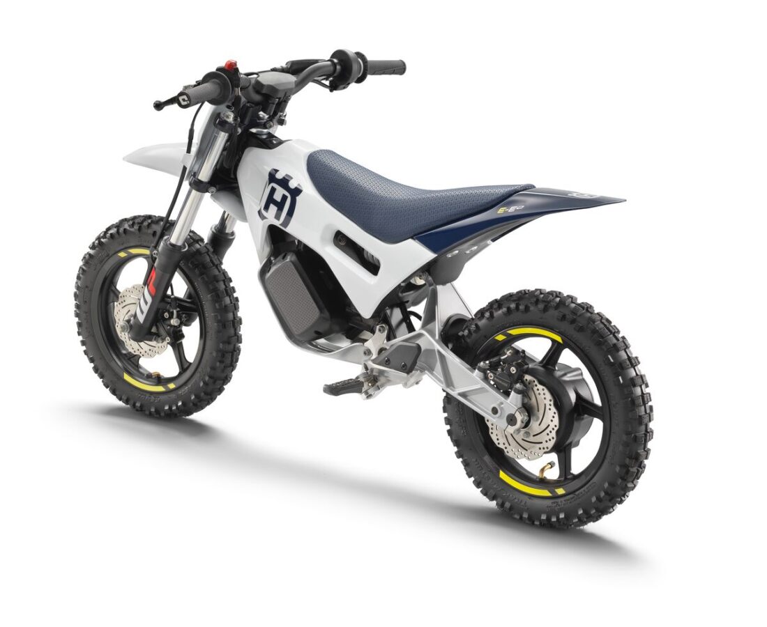 EE 3 | 2024